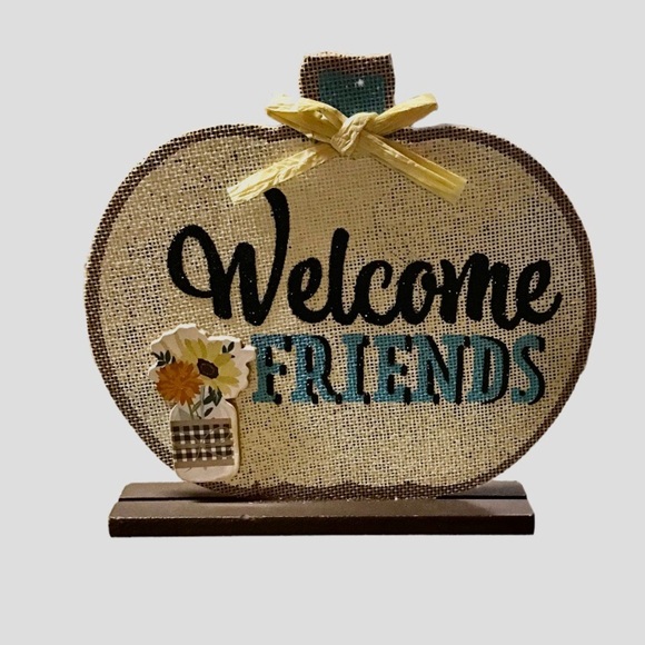 NWT Wood Harvest Pumpkin “ Welcome Friends “ Standing Plaque Sign - Picture 1 of 3